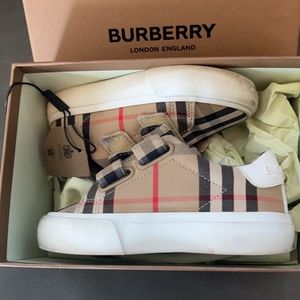 Toddler  Authentic Burberry shoes
